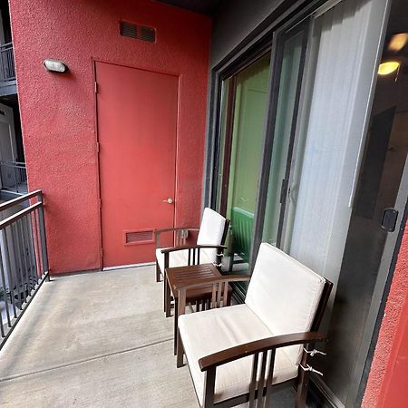 Luxury Designed 2 Bedrooms Part Hotel In Woodland Hills Ca Los Angeles Exterior foto