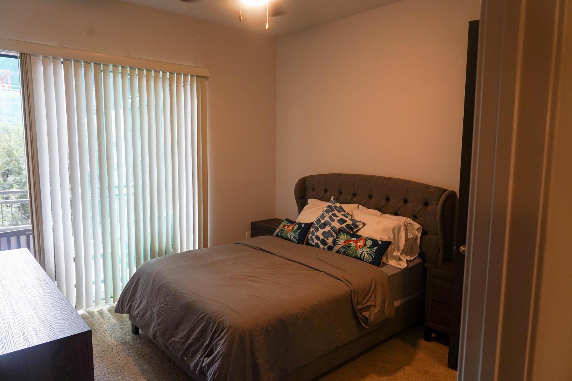 Luxury Designed 2 Bedrooms Part Hotel In Woodland Hills Ca Los Angeles Exterior foto